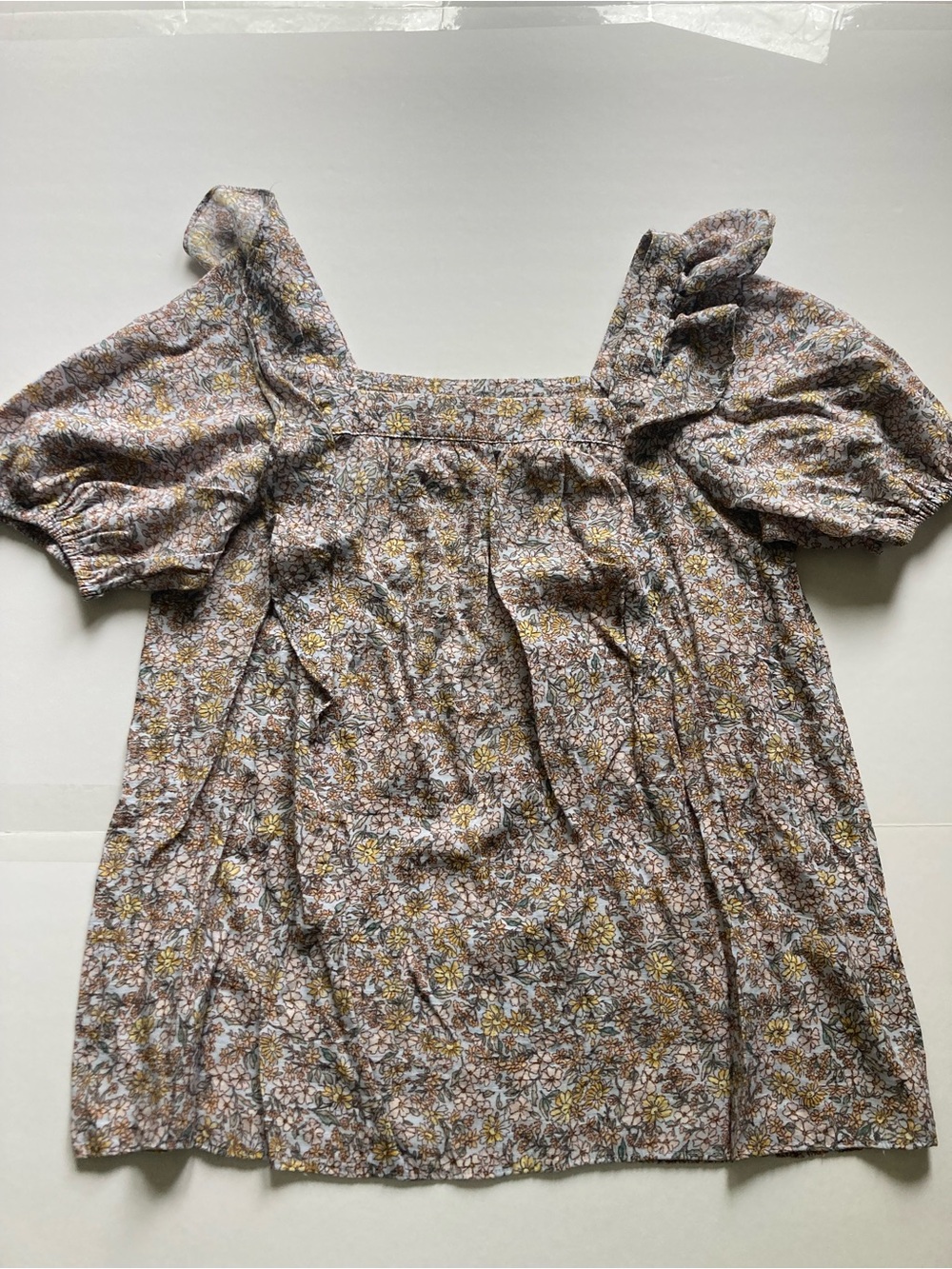 LC Lauren Conrad Floral Square-Neck Puff Sleeve Top in Brown and Yellow